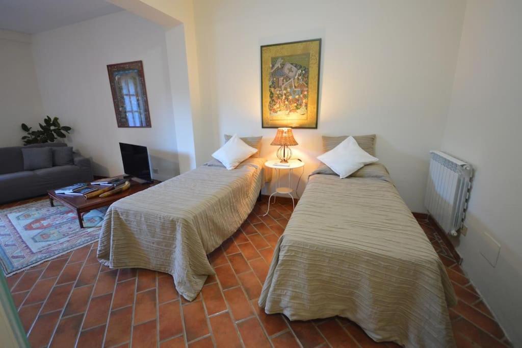 Apartment In Luxuryproperty Privatepool Garden Bbq Airc X8 Castelnuovo Di Porto Exterior foto