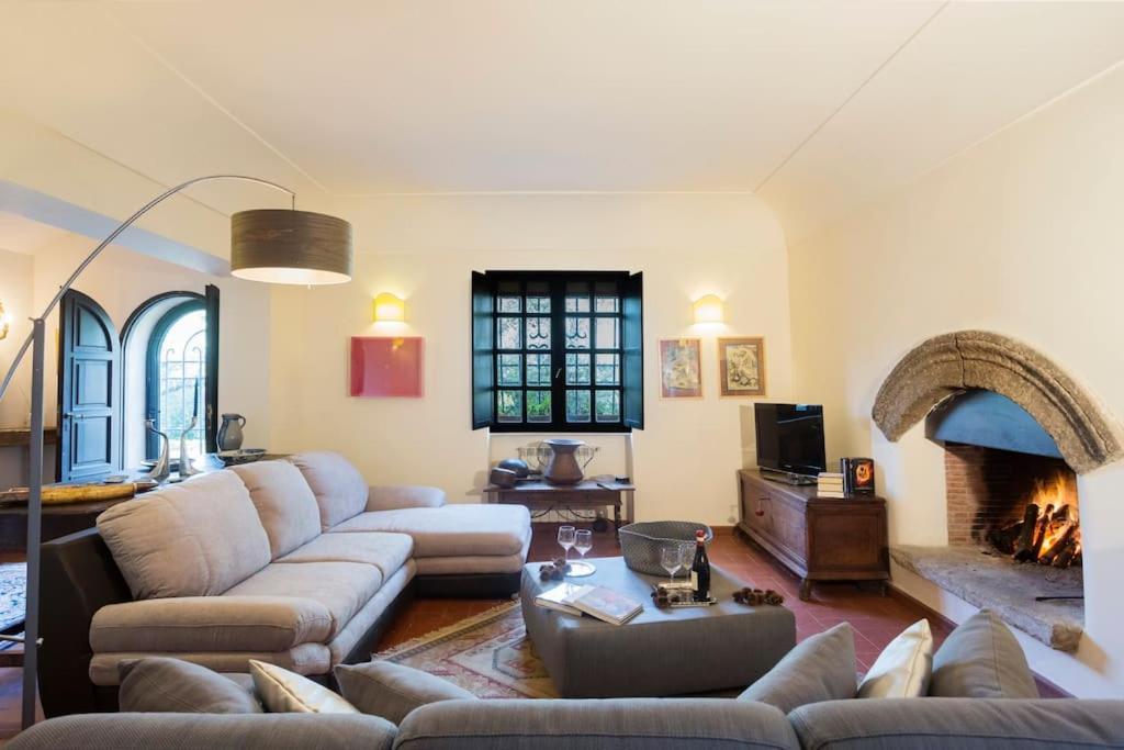 Apartment In Luxuryproperty Privatepool Garden Bbq Airc X8 Castelnuovo Di Porto Exterior foto